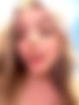 LoraaDoll's Live Sex Cam Show