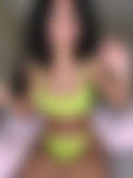 Kiki_hammyy's Webcam Show