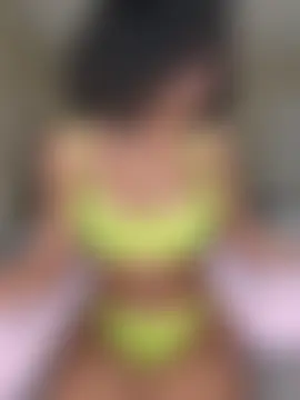 Kiki_hammyy's Live Sex Cam Show