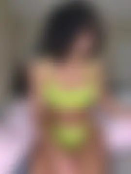 Kiki_hammyy's Webcam Show