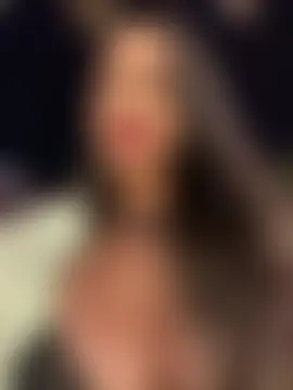 Ninabigtitied's Live Sex Cam Show