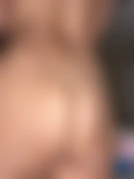 Kiki_hammyy's Webcam Show