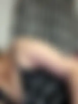 Ariana381's Live Sex Cam Show