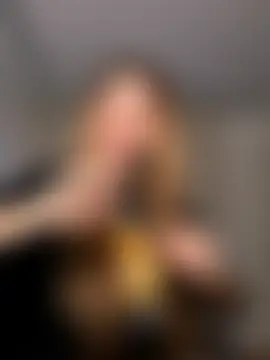 RoxxyDallas' Live Sex Cam Show