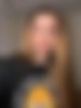 RoxxyDallas' Live Sex Cam Show