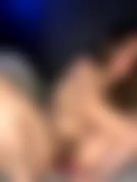 chellerayy's Webcam Show