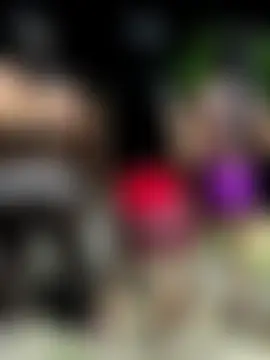 royalgirls_x's Webcam Show