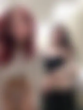 Cum_girlss' Live Sex Cam Show