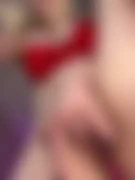 HugeBoobsAlice's Webcam Show