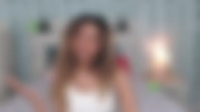 RobynKnight's Live Sex Cam Show