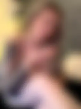 blondebitch2's Live Sex Cam Show