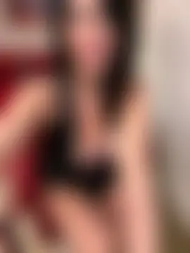 Evva_room's Live Sex Cam Show