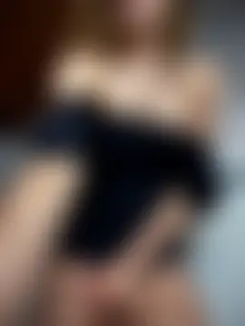 SweetieSinXXX's Live Sex Cam Show