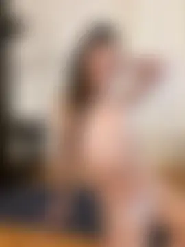 AnoraNoire's Webcam Show