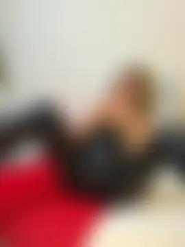 Melody73's Live Sex Cam Show