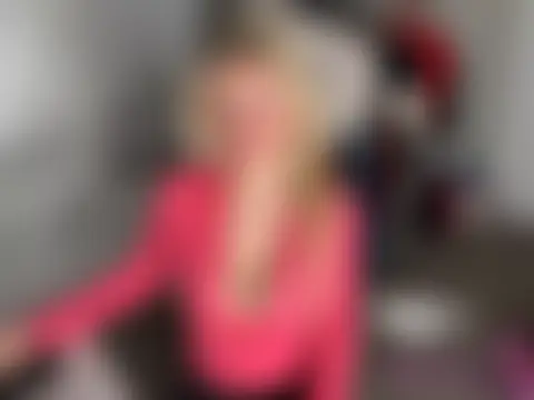 meggsworld's Webcam Show