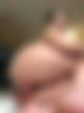 yourlilsecreet's Webcam Show