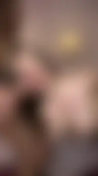 kellyvenous' Live Sex Cam Show