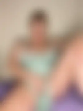 ChiliRoja's Live Sex Cam Show