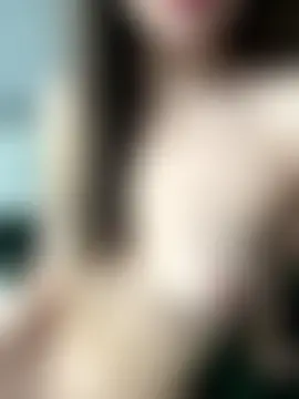 tina1your1's Webcam Show