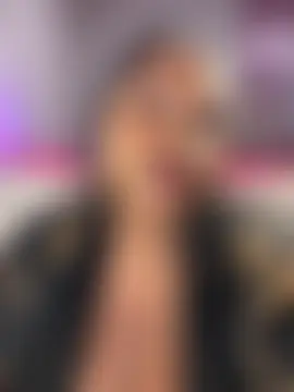 BigFineSelena's Live Sex Cam Show