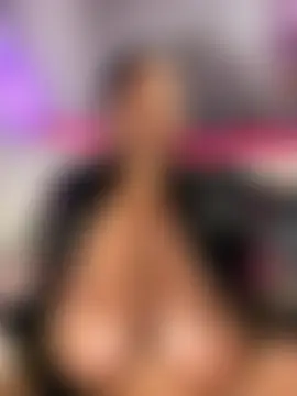 BigFineSelena's Live Sex Cam Show