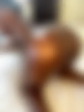 t-Booty_risky_'s Webcam Show