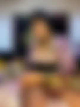 Goddesscherrired's Webcam Show