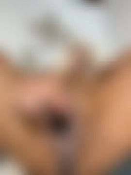 MystiqueXXX's Live Sex Cam Show