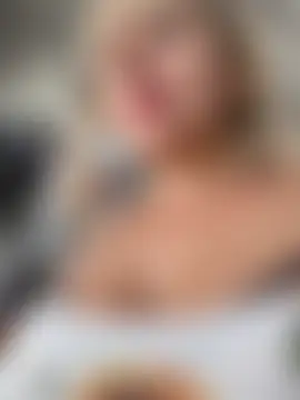 sammyqueenx21's Webcam Show