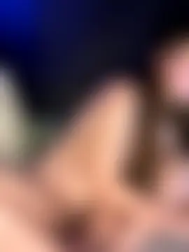 chellerayy's Webcam Show