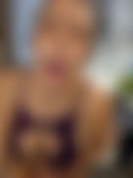 Ellie-Elizabeth's Webcam Show