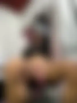 _Crystal_evains' Live Sex Cam Show