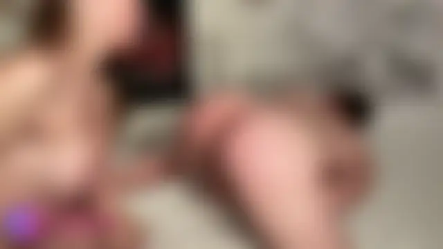 VIKITOMMY's Live Sex Cam Show