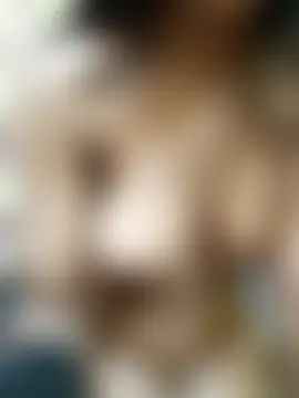 Quun_rosi's Live Sex Cam Show