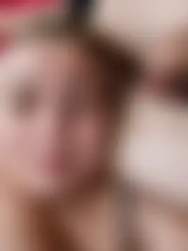 Moumy_girl's Live Sex Cam Show