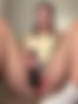 19whitebunny's Webcam Show