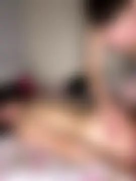 Sandrasopretty's Live Sex Cam Show