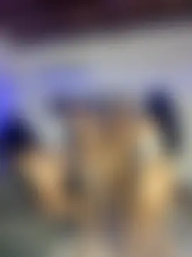 royalgirls_x's Live Sex Cam Show