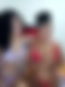 CurlyBitch's Webcam Show