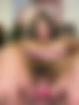 SQUIRTINGQUEEN11's Webcam Show