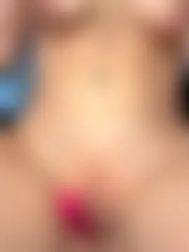 Adelina0001's Live Sex Cam Show