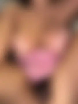 SQUIRTINGQUEEN11's Webcam Show