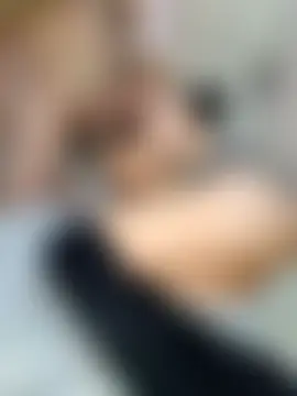 Lixxi_hotass' Live Sex Cam Show