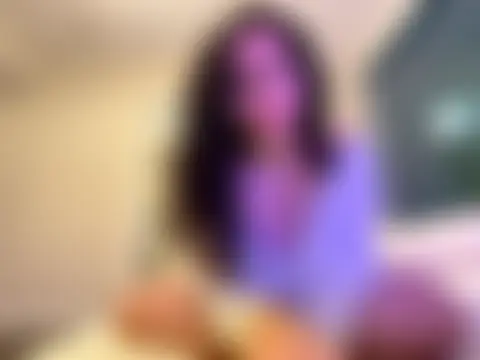 silkygemm's Webcam Show