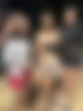 royalgirls_x's Webcam Show