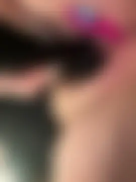 Curvy_Kimberley-x's Live Sex Cam Show