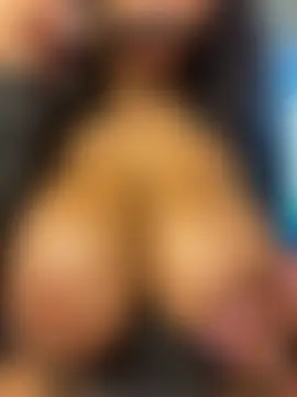 YellowHoneyDip's Webcam Show