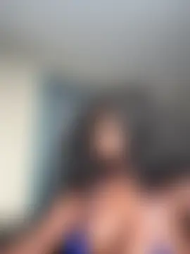 WomanNextdoor1's Live Sex Cam Show