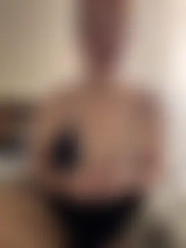 Lenaravenswood's Webcam Show